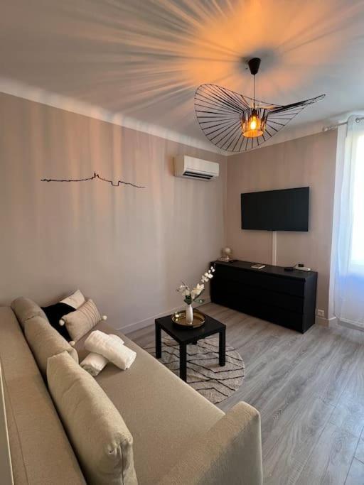 Charmant T1 Climatise En Centre Ville / Paradis Марсель Экстерьер фото